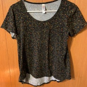 Lularoe T-shirt size small